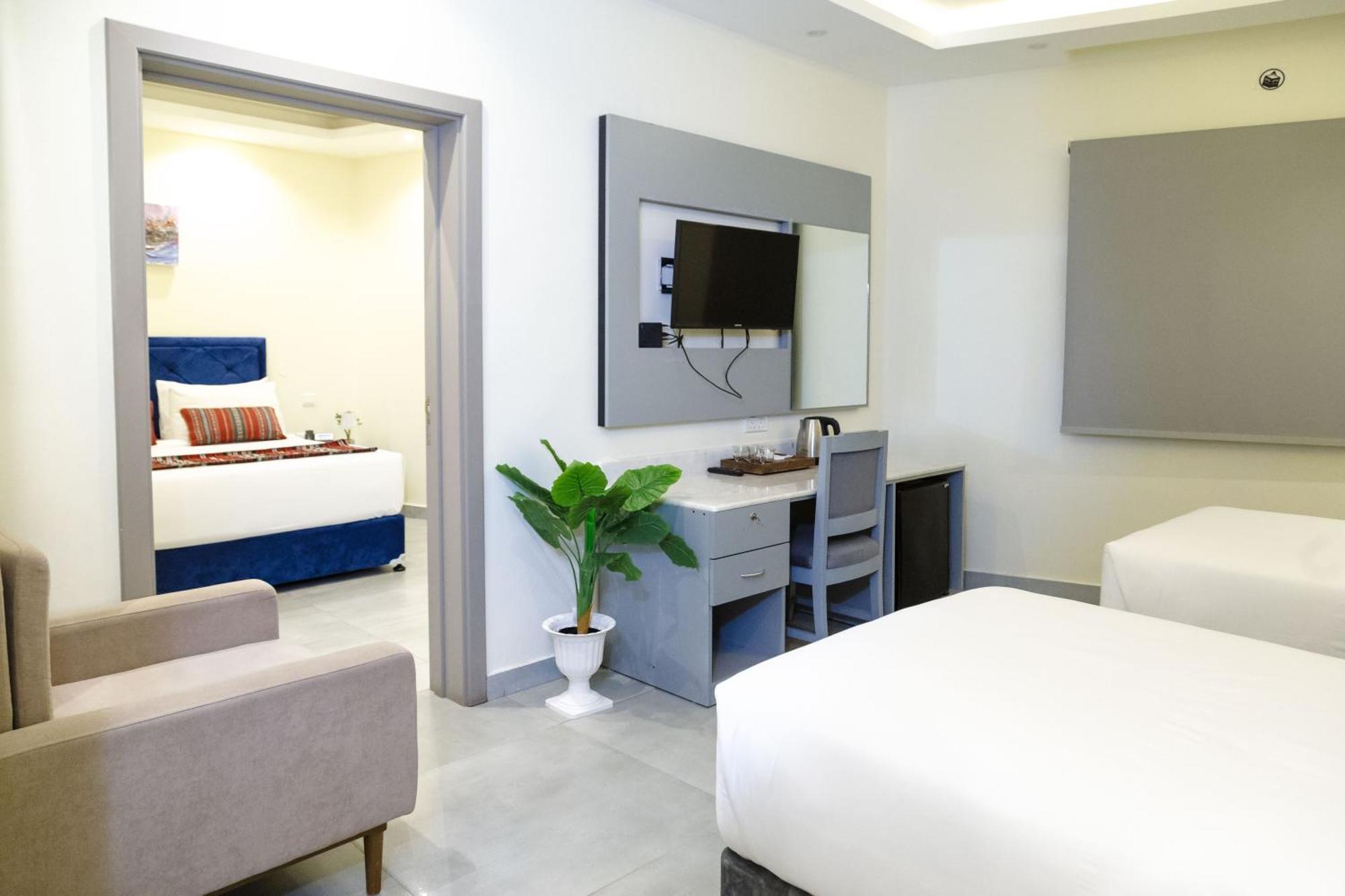 Naseem Hotel